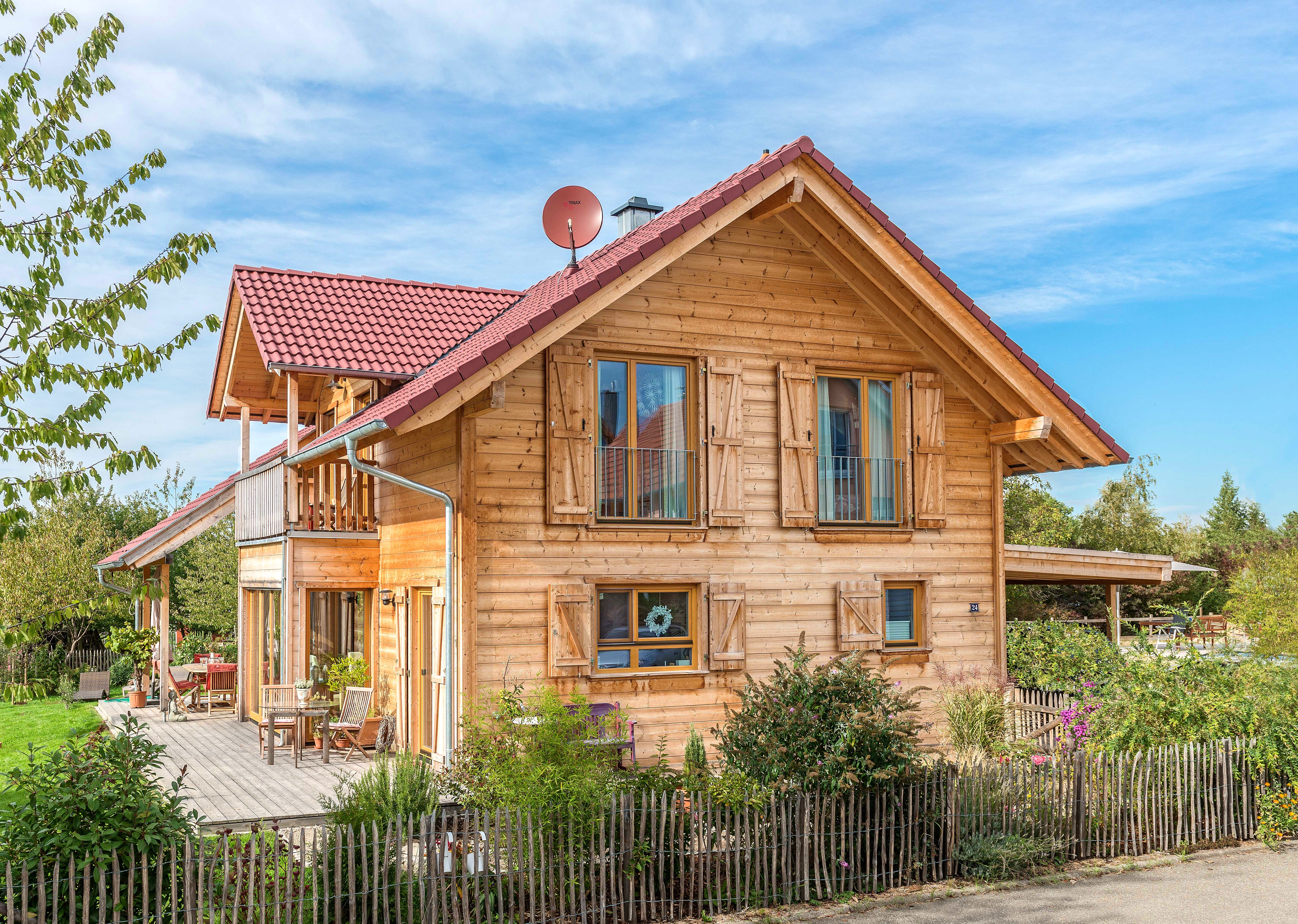 Blockhaus B155 Krank von Frammelsberger R. Ingenieur-Holzbau, Blockhaus Außenansicht 1