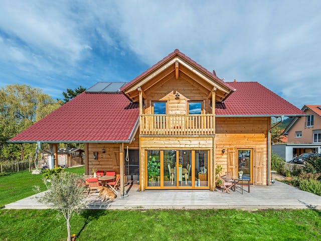 Blockhaus B155 Krank von Frammelsberger R. Ingenieur-Holzbau, Blockhaus Außenansicht 4
