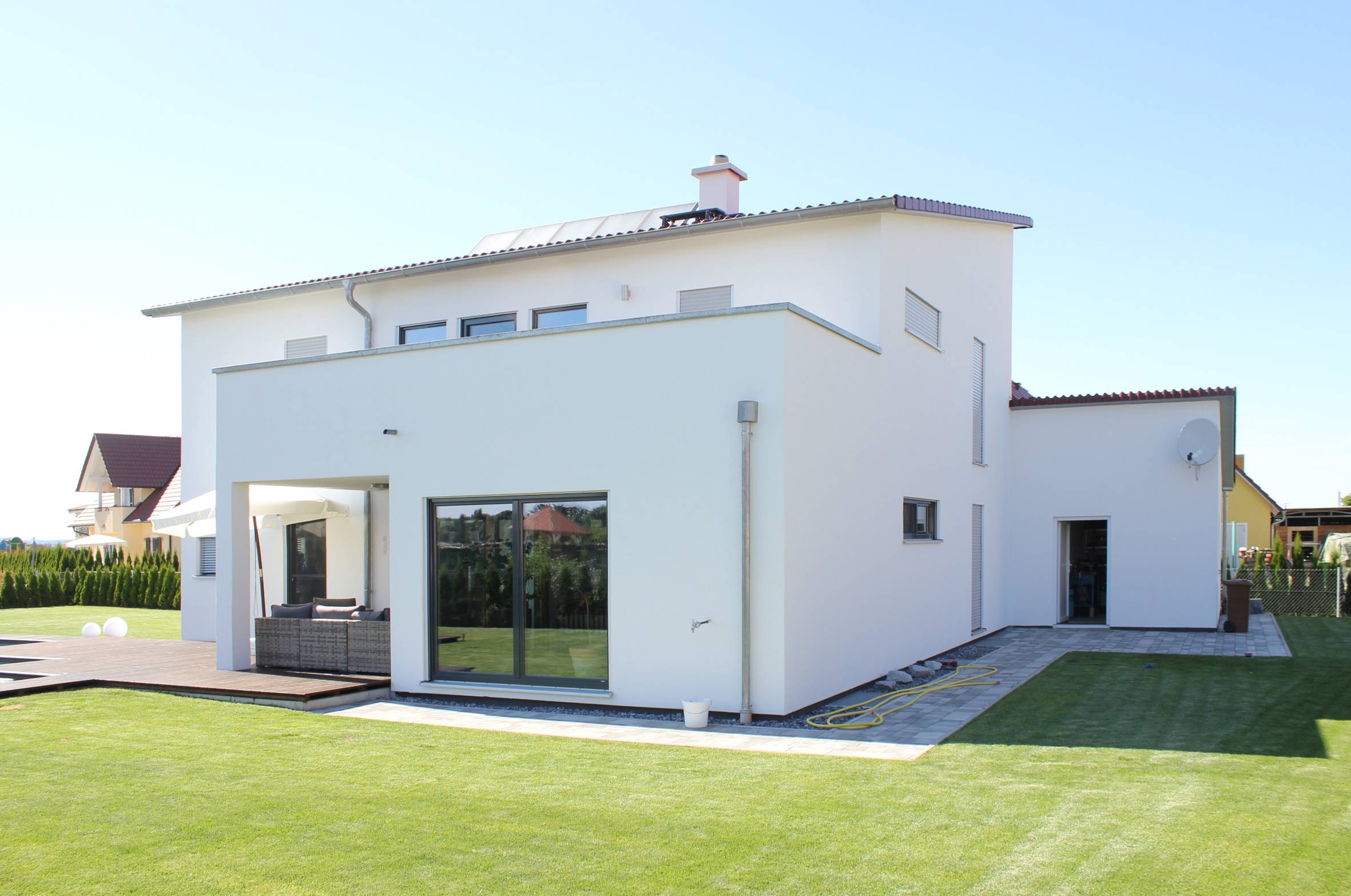 Fertighaus Homestory 43 von Lehner Haus Schlüsselfertig ab 455000€, Satteldach-Klassiker Außenansicht 1