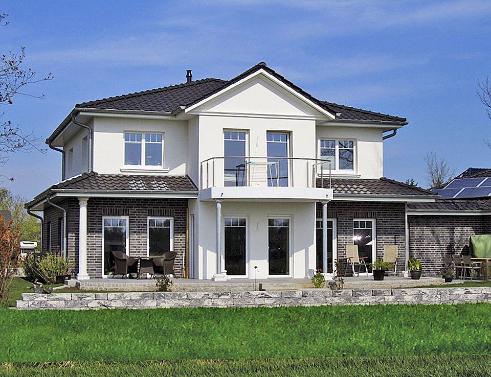Massivhaus VarioToscana 185 von HSE Massivhaus Schlüsselfertig ab 404540€, Stadtvilla Außenansicht 1