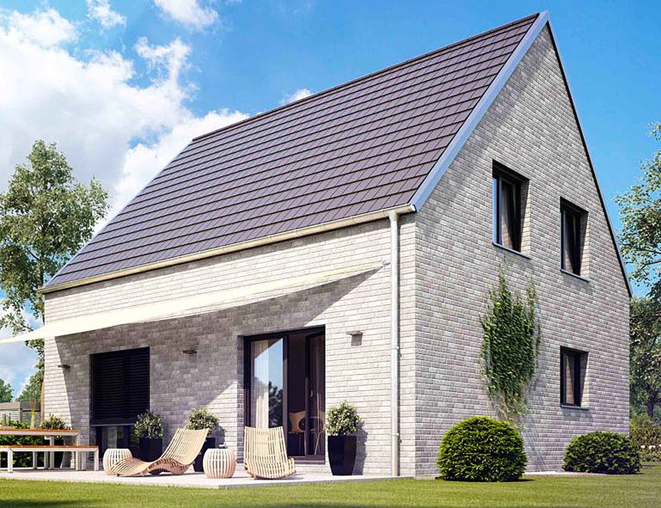 Massivhaus KLASSIK 2410 von HVO Massivhaus Schlüsselfertig ab 311400€, Satteldach-Klassiker Außenansicht 1
