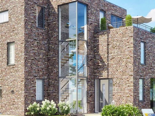 Massivhaus Mehrgenerationshaus 2 von GfG-Architektenhäuser,  Außenansicht 1