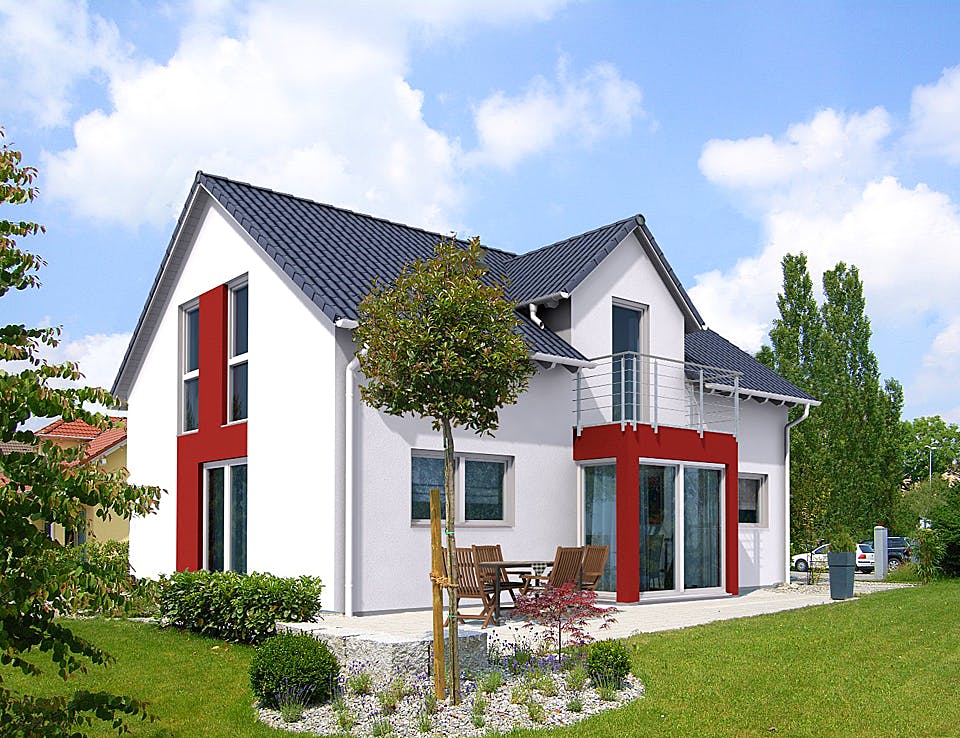 Massivhaus Klassik 93 von invivo haus Schlüsselfertig ab 419987€, Satteldach-Klassiker Außenansicht 1