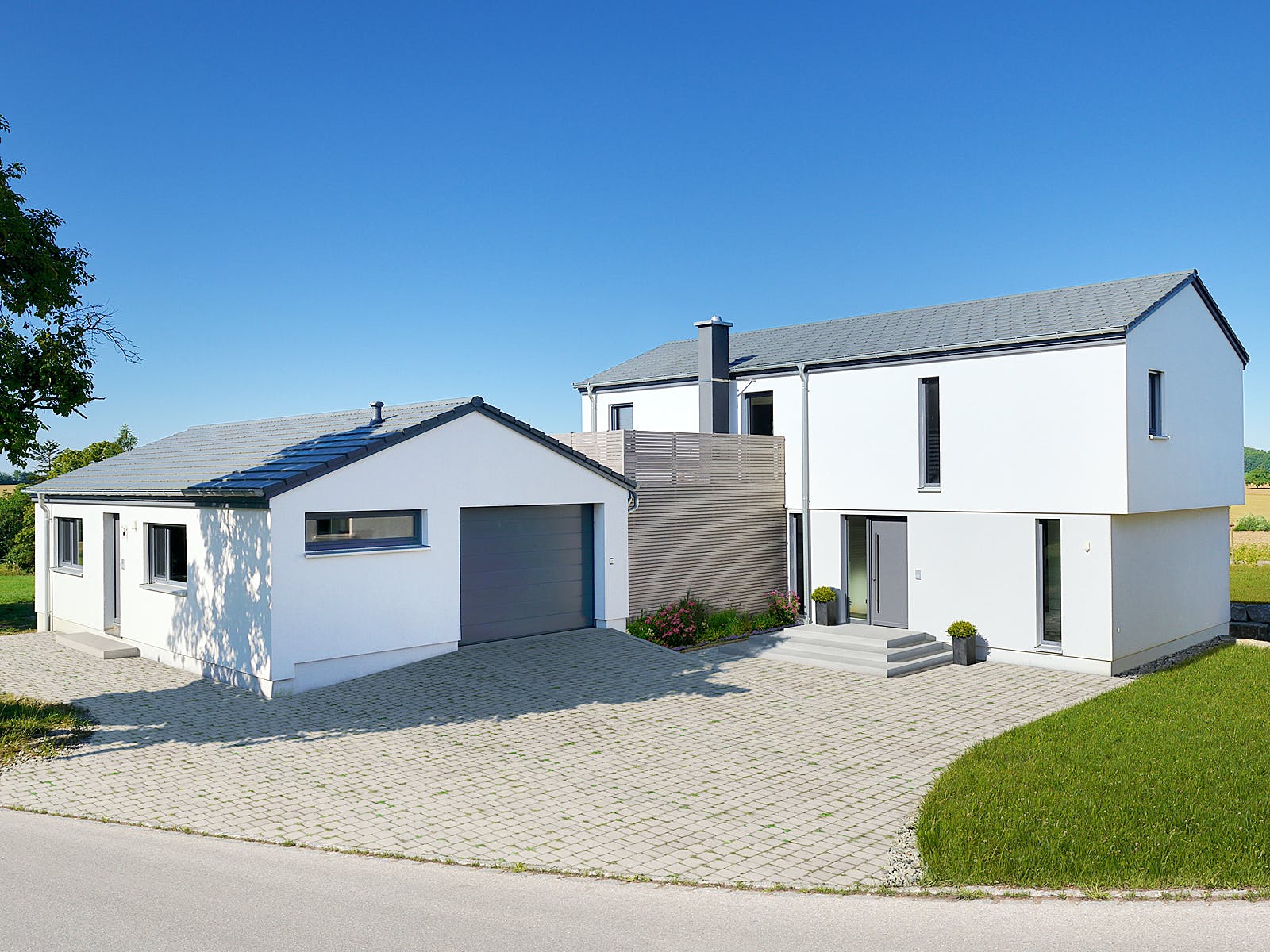 Fertighaus Haus Landhege von Keitel-Haus Schlüsselfertig ab 600742€, Satteldach-Klassiker Außenansicht 1