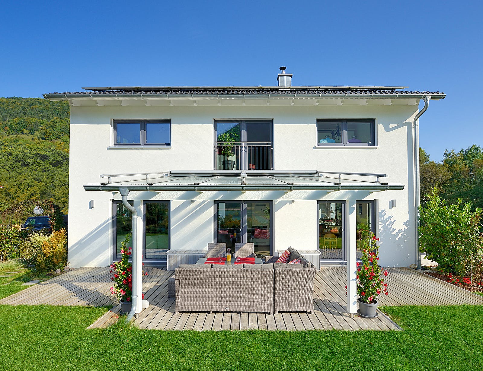 Fertighaus Haus Mühlwiesen von Keitel-Haus Schlüsselfertig ab 386681€, Satteldach-Klassiker Außenansicht 2