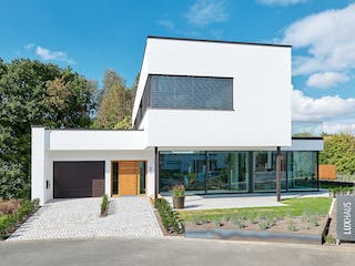 Fertighaus LUXHAUS | core - MH Bad Vilbel von LUXHAUS, Cubushaus Außenansicht 2