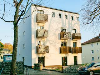 Massivhaus Mehrfamilienhaus mit Luxus und Eleganz von RheinMassiv Massivhäuser, Stadtvilla Außenansicht 2