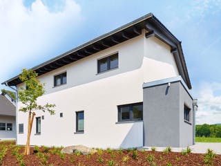 Fertighaus Stuttgart von Fingerhut Haus Schlüsselfertig ab 634703€, Satteldach-Klassiker Außenansicht 2