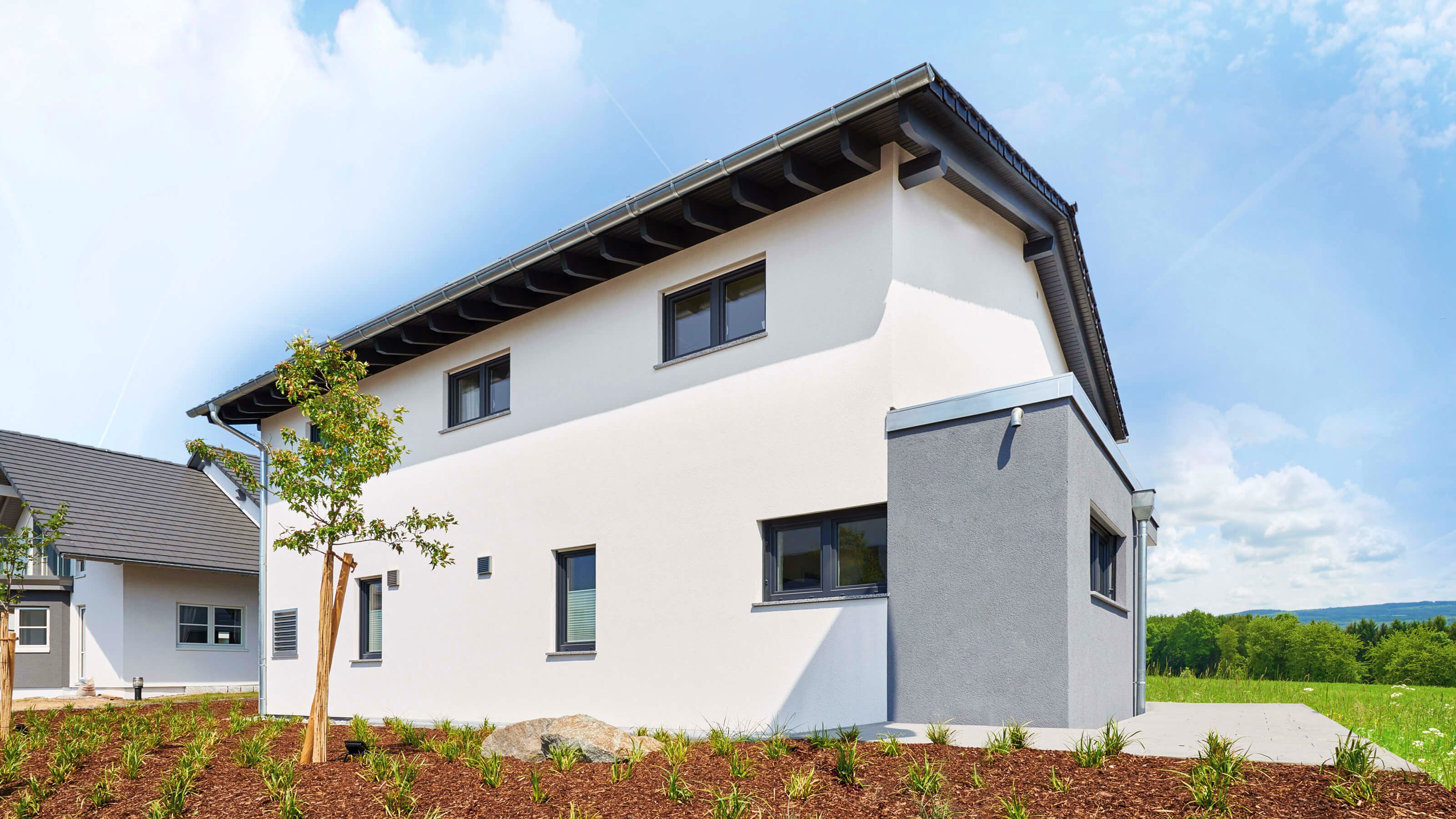 Fertighaus Stuttgart von Fingerhut Haus Schlüsselfertig ab 634703€, Satteldach-Klassiker Außenansicht 2