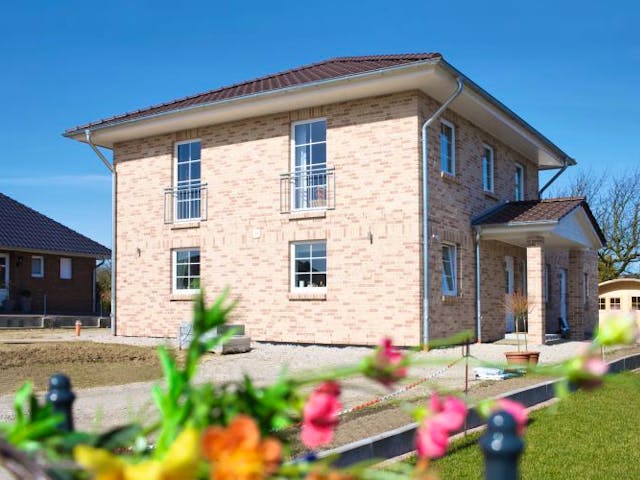 Massivhaus Adam Olearius 200 von Stoll Haus Schlüsselfertig ab 415400€, Stadtvilla Außenansicht 1