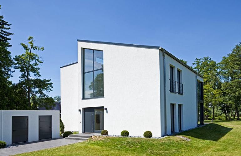 Massivhaus Bauhaus Jonas von Zaunmüller Massivhaus, Cubushaus Außenansicht 2