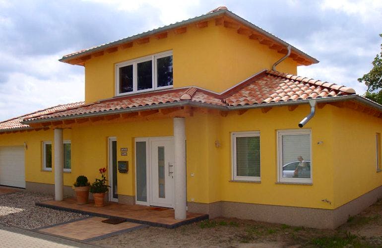 Massivhaus Bungalow Rügen von EWA Hausbau Schlüsselfertig ab 344990€, Bungalow Außenansicht 2