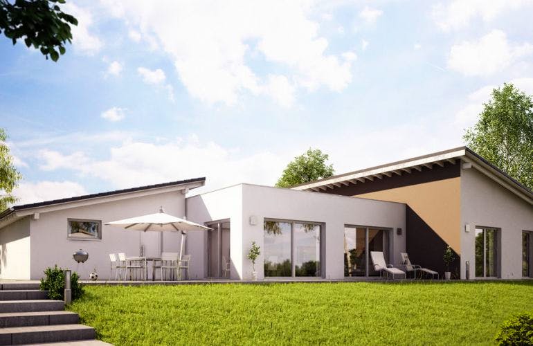 Massivhaus BUNGALOW TRIO von Kern-Haus Chemnitz Schlüsselfertig ab 589900€, Bungalow Außenansicht 1