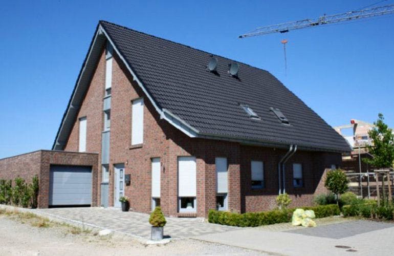 Massivhaus Edition-6 ID-Massivhaus von CASA Haus Ausbauhaus ab 136850€,  Außenansicht 1