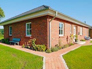 Massivhaus Hans Christiansen 132 von Stoll Haus Schlüsselfertig ab 200200€, Bungalow Außenansicht 1