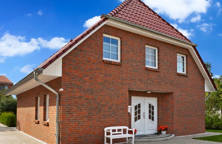 Massivhaus Haus Schwerin von ROTH-MASSIVHAUS,  Außenansicht 2