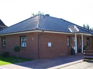 Massivhaus Schleswig von Nissen Massivhaus, Bungalow Außenansicht 2