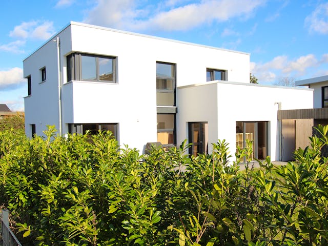 Massivhaus Bauhaus B-180 von NURDA-Hausbau Schlüsselfertig ab 339850€, Cubushaus Außenansicht 1