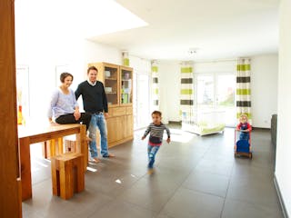 Massivhaus Bauhaus B-180 von NURDA-Hausbau Schlüsselfertig ab 339850€, Cubushaus Innenansicht 1