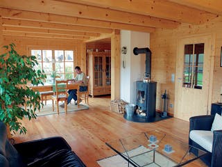 Blockhaus Ottenbach von Rems-Murr-Holzhaus Ausbauhaus ab 275044€, Blockhaus Innenansicht 1