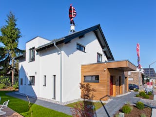 Fertighaus Wuppertal von Fingerhut Haus Schlüsselfertig ab 606177€, Satteldach-Klassiker Außenansicht 2