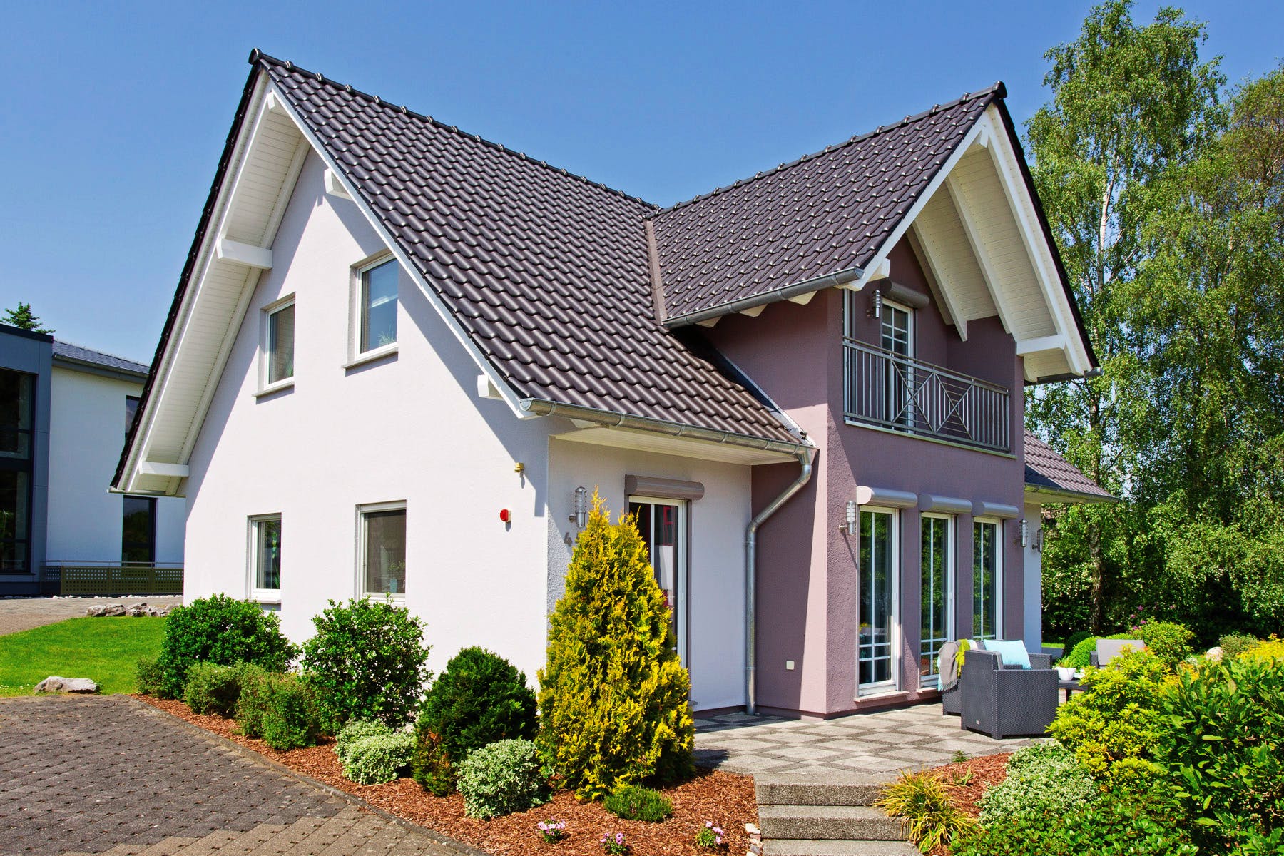 Fertighaus Neunkhausen von Fingerhut Haus Schlüsselfertig ab 445985€, Satteldach-Klassiker Außenansicht 1