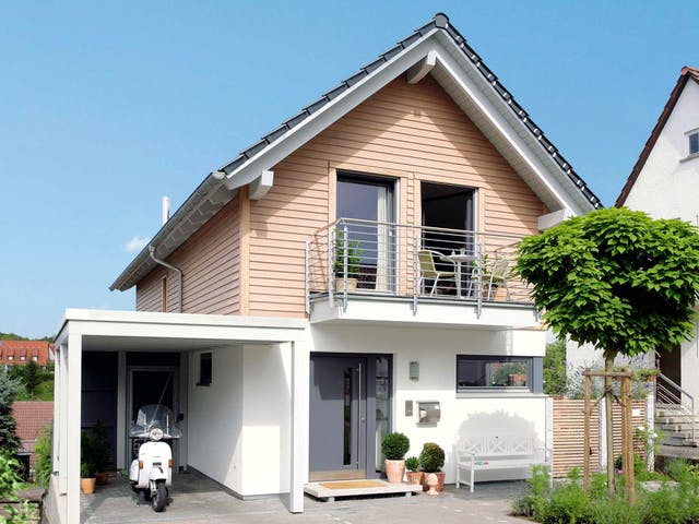 Fertighaus E 15-150.2 - Schmales Hauskonzept von SchwörerHaus - Österreich Schlüsselfertig ab 369930€, Außenansicht 1 Fertighaus E 15-150.2 - Schmales Hauskonzept von SchwörerHaus - Österreich Schlüsselfertig ab 369930€, Außenansicht 1