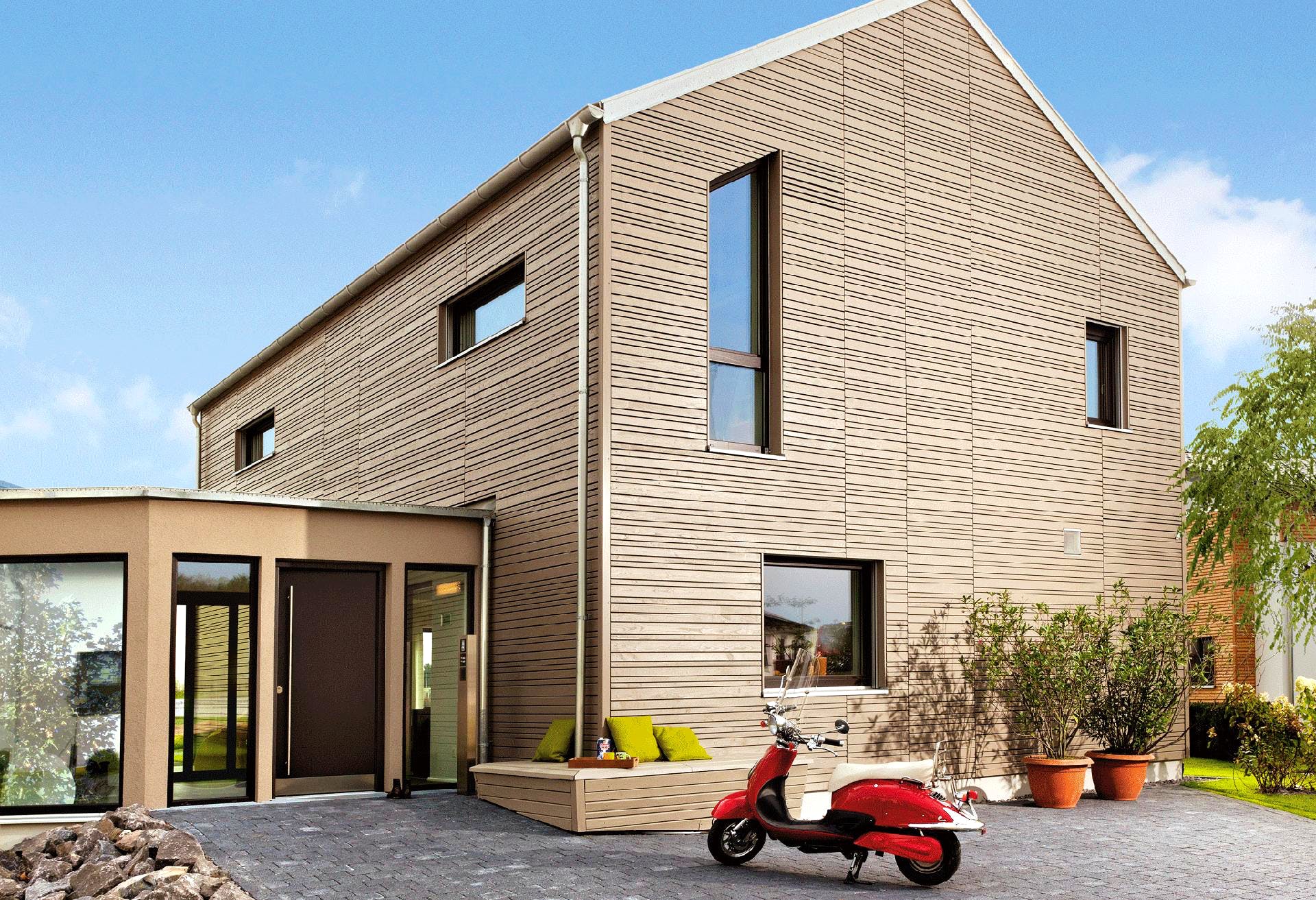 Fertighaus E 20-161.2 - Musterhaus Köln-Frechen von SchwörerHaus Schlüsselfertig ab 822707€, Außenansicht 2