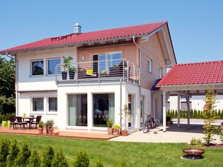 Fertighaus E 20-164.3 - Haus mit Erker-Balkon von SchwörerHaus Schlüsselfertig ab 465376€, Außenansicht 2