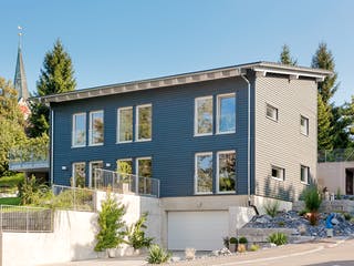 Fertighaus E 20-196.2 - Energiesparhaus von SchwörerHaus Schlüsselfertig ab 571672€, Pultdachhaus Außenansicht 1