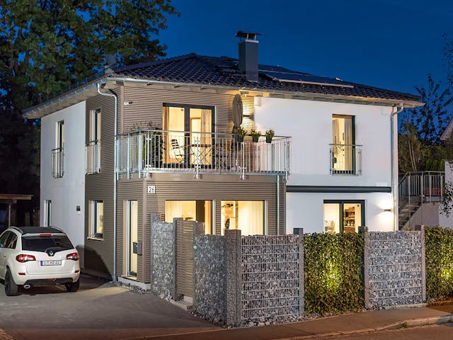 Fertighaus E 20-163.2 - Nachhaltige Stadtvilla von SchwörerHaus - Österreich Schlüsselfertig ab 430320€, Außenansicht 1