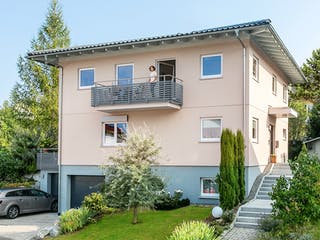 Fertighaus E 20-173.3 - Stadtvilla in Hanglage von SchwörerHaus Schlüsselfertig ab 477542€, Stadtvilla Außenansicht 1