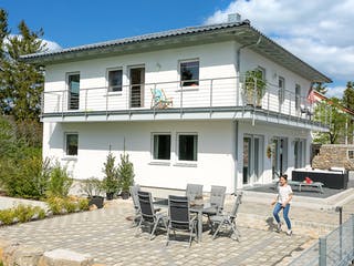 Fertighaus E 20-189.4 - Individuelle Stadtvilla nach eigenem Wunsch von SchwörerHaus, Außenansicht 1