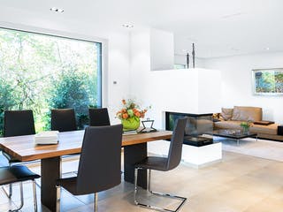 Fertighaus E 20-222.1 - Villa in Hanglage von SchwörerHaus Schlüsselfertig ab 1031805€, Cubushaus Innenansicht 2