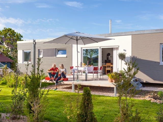 Fertighaus F 10-049.10 - Minihaus von SchwörerHaus - Österreich Schlüsselfertig ab 202290€, Bungalow Außenansicht 1