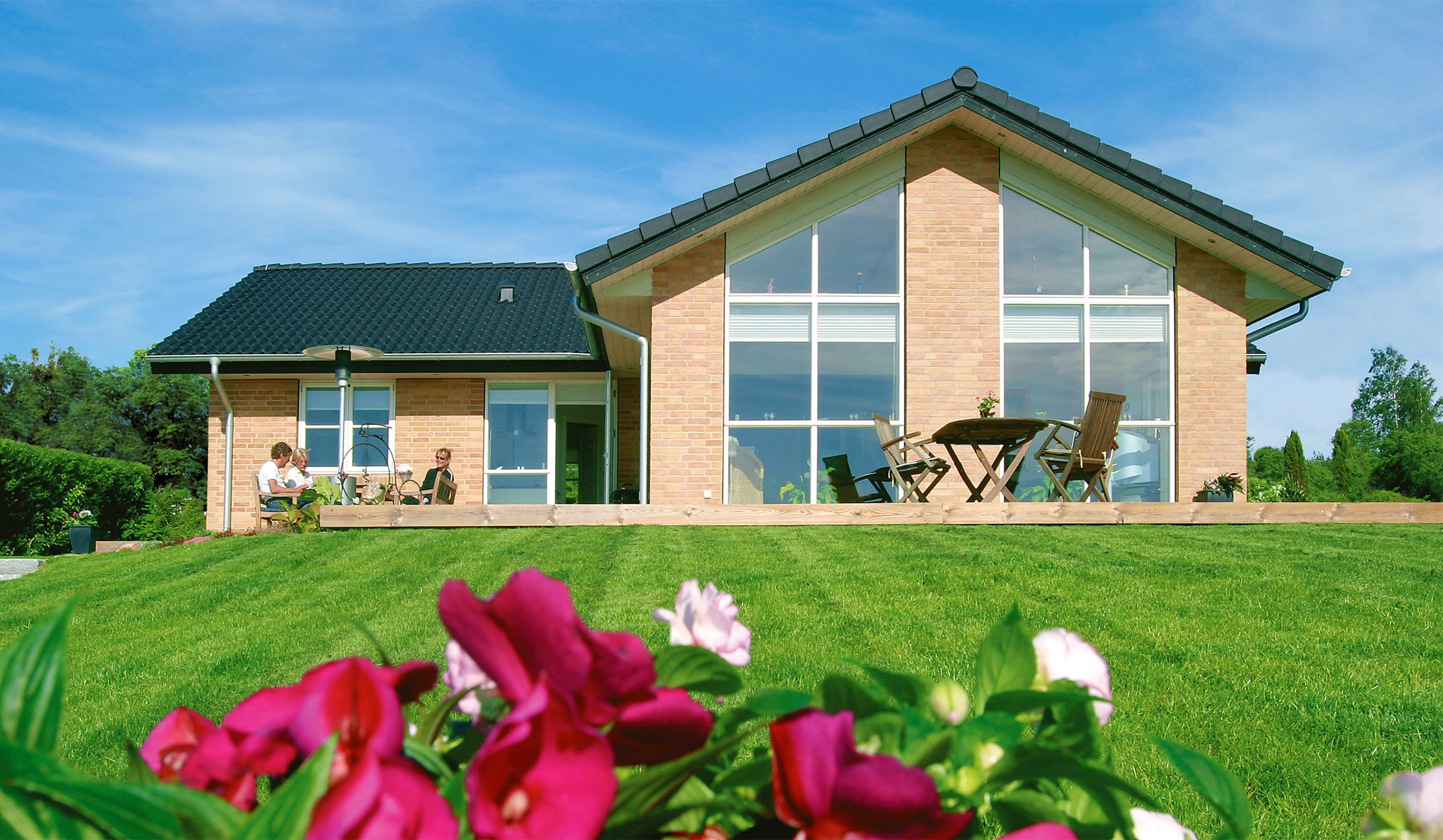Fertighaus Seeland - Winkelbungalow von Danhaus Deutschland Schlüsselfertig ab 351128€, Bungalow Außenansicht 1