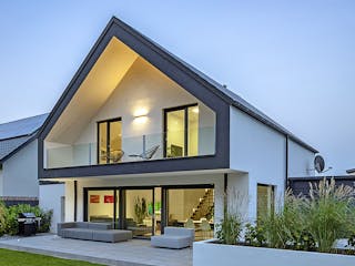 Massivhaus Haus Maibach von Splietker Bau, Satteldach-Klassiker Außenansicht 1