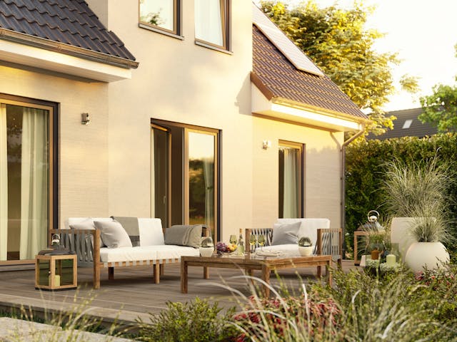 Massivhaus Flair 134 von Town & Country Haus Deutschland Schlüsselfertig ab 235590€, Satteldach-Klassiker Außenansicht 2
