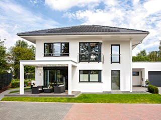 Fertighaus Ausstellungshaus Wuppertal CityLife 250 von WeberHaus Schlüsselfertig ab 443000€, Stadtvilla Außenansicht 2