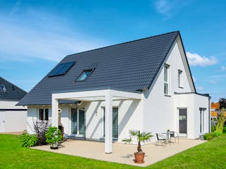 Fertighaus Kundenhaus Herse Balance 300 von WeberHaus Schlüsselfertig ab 388300€, Satteldach-Klassiker Außenansicht 1