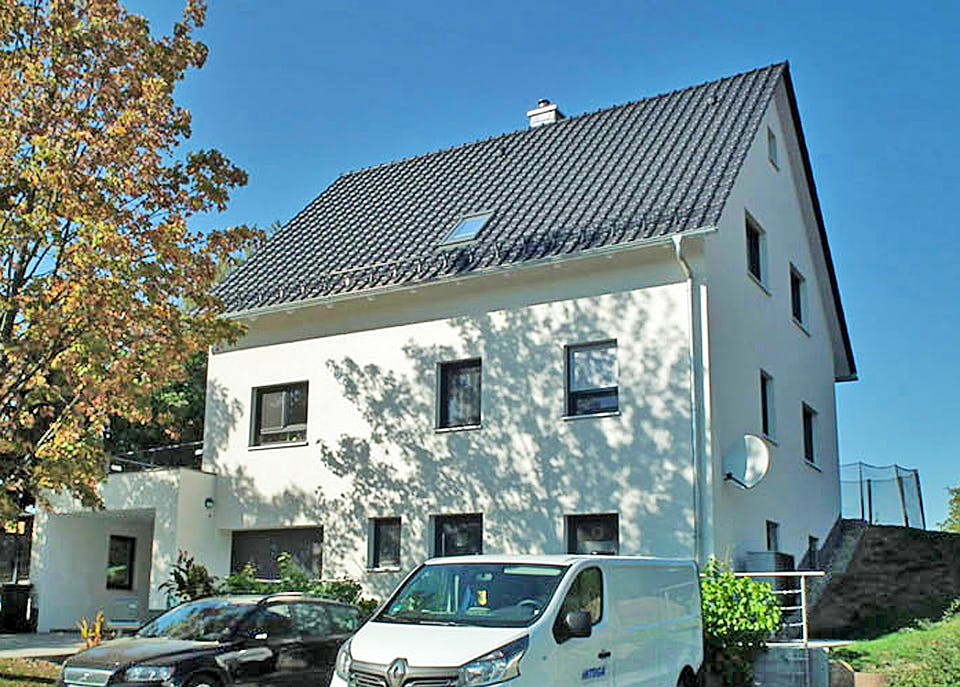Massivhaus Einfamilienhaus 369 von WEIOTT-Massiv-Haus, Satteldach-Klassiker Außenansicht 1
